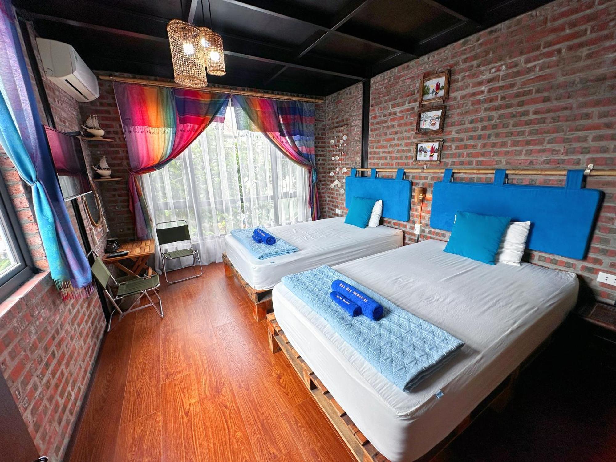 Halo Bay Homestay *